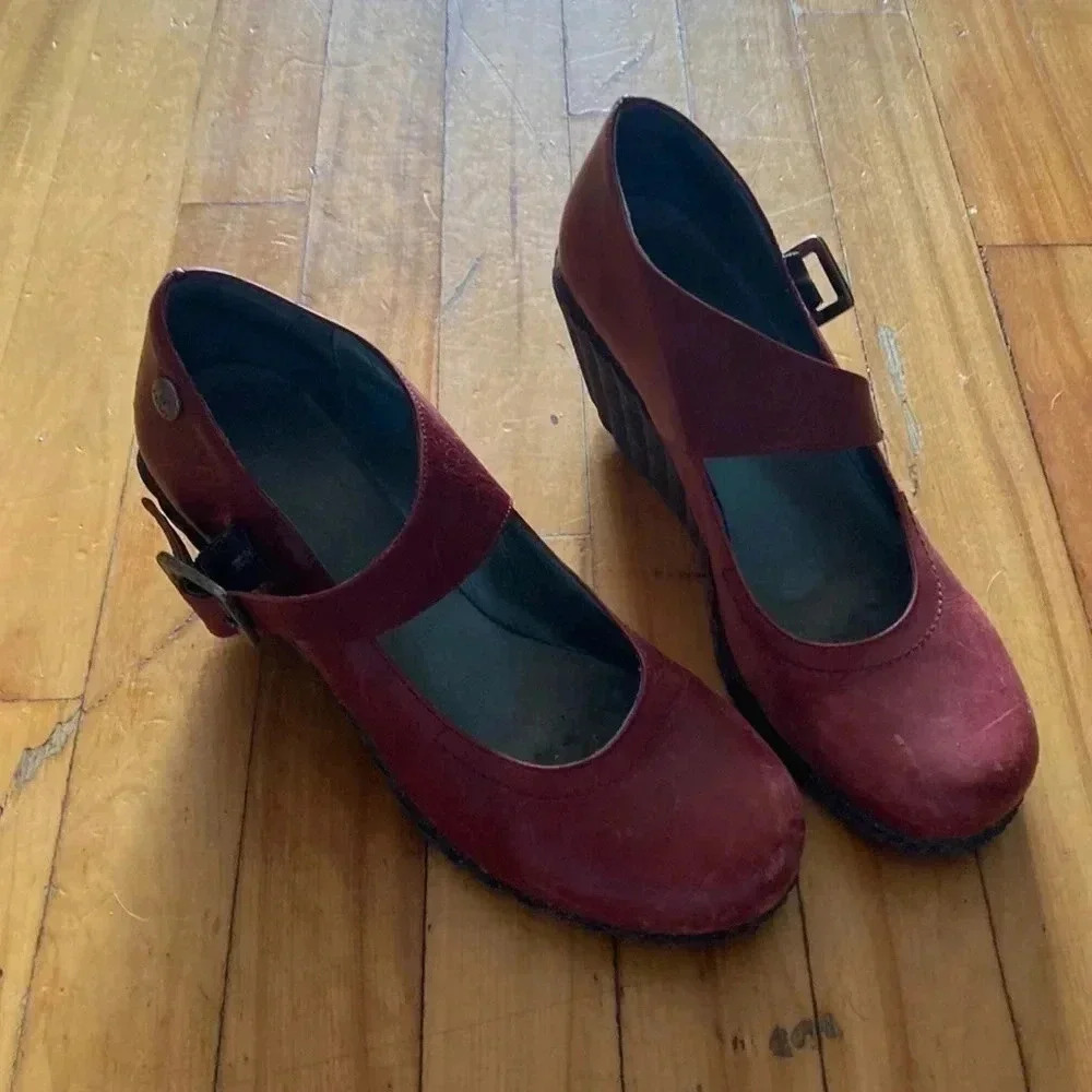 Mag‎ leather mary  janes